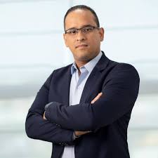 Dr. Paúl Santos Ycaza